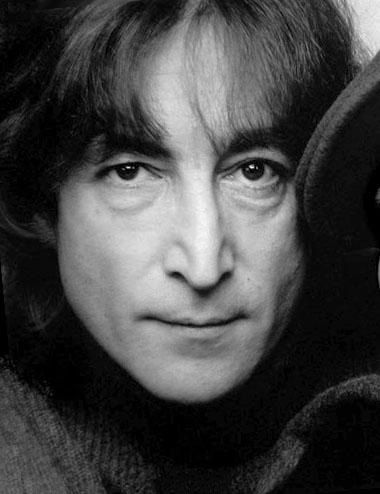 John Lennon renuncia a su distinción como miembro del imperio británico-0