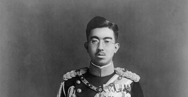 Emperador Hirohito-0