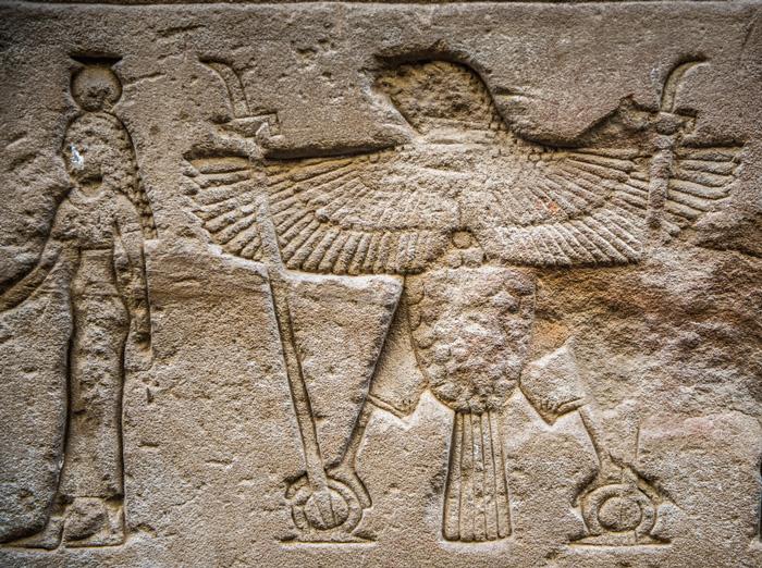 Logran descifrar un antiguo códice egipcio de hechizos y conjuros-0