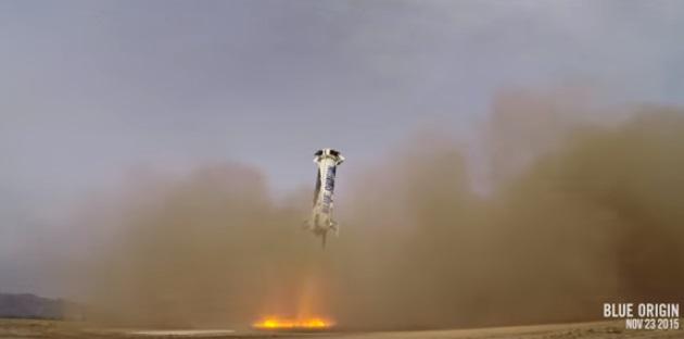 Jeff Bezos, fundador de Amazon, logró el primer aterrizaje de un cohete 'reutilizable'-0