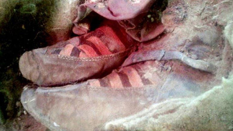 Furor en Redes sociales por el hallazgo de una momia de 1500 años con calzado moderno-0